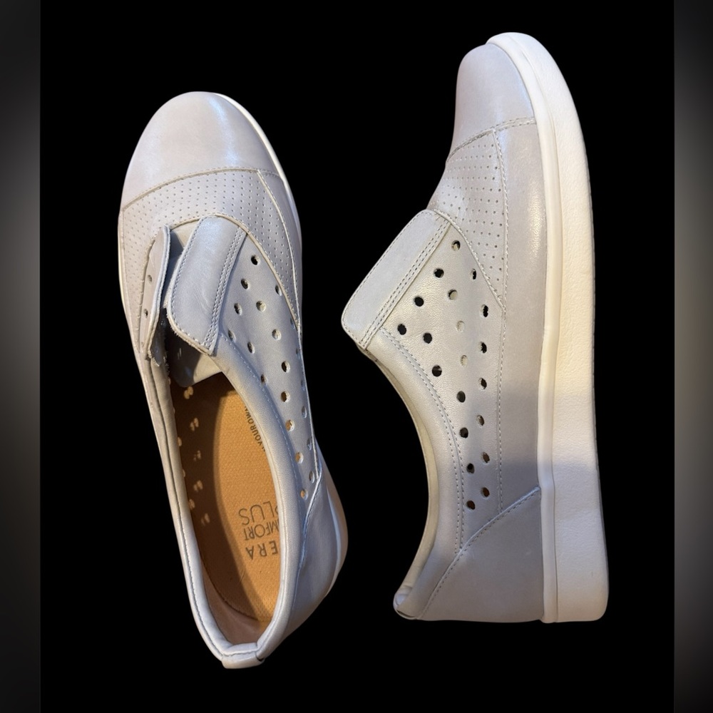 AEROSOLES leather Gray Sneakers with Comfort and Style size 9 brand new